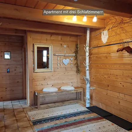 Opas Bergchalet Apartmán *
