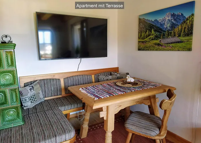 Opas Bergchalet شقة *