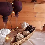 Opas Bergchalet アパート *