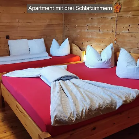 Opas Bergchalet Apartment